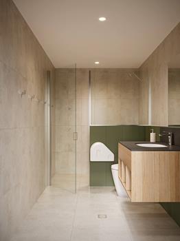 Student accommodation: private bathroom.