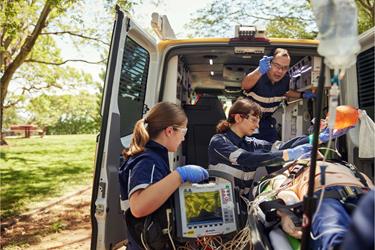 UniSQ Ipswich paramedic simulator