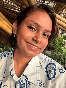 Dilini - "Thinking about studying at UniSQ, I am excited to learn more about human behaviour and mental health. I look forward to gaining knowledge and skills to support children and families in the future. I am motivated to grow both academically and personally through this journey."